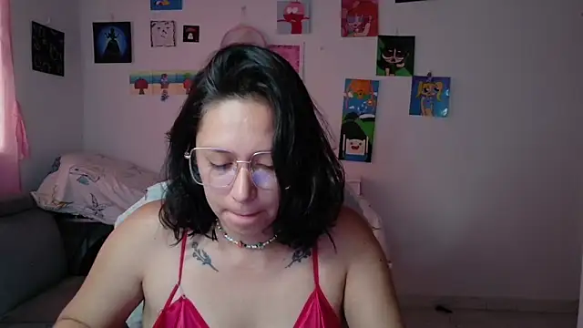 MommyMiaWs online show from 24, 6, 2026