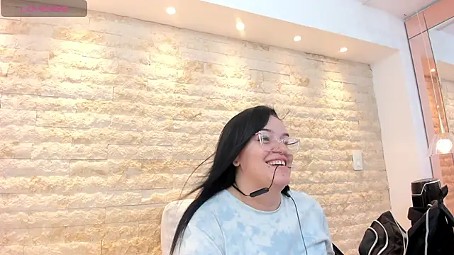 anette cooper online show from 4, 12, 2025