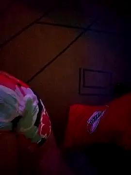 estefyzapata online show from 6, 10, 2025