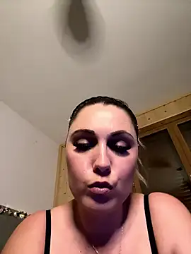 Leanymphoo online show from 24, 2, 2025