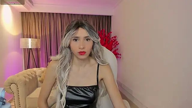 emilly smith 1 online show from 6, 2, 2025