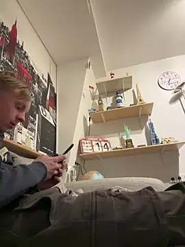 Snapshot of schwanzgranate chatting on 10, 2, 2025 schwanzgranate online show from 10, 2, 2025