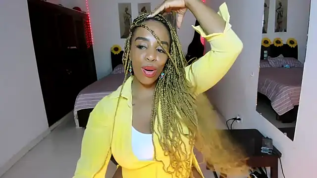 TAYLORR778 online show from 18, 2, 2026