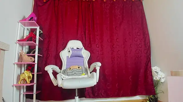 karinadiaz69 online show from 4, 1, 2025