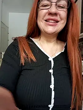 KiraXTender online show from 22, 2, 2026