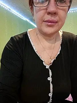 KiraXTender online show from 11, 3, 2026