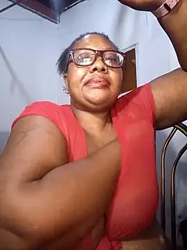 Snapshot of YELLOW_BONE chatting on 31, 1, 2026 YELLOW BONE online show from 31, 1, 2026