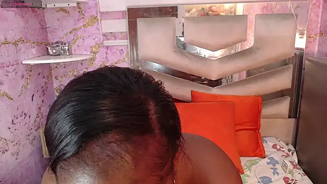 Snapshot of EBONNYGODDESXXX chatting on 23, 11, 2025 EBONNYGODDESXXX online show from 23, 11, 2025