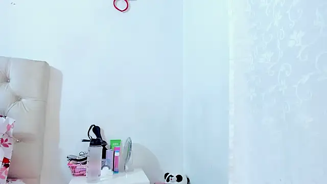 NayaWayne online show from 14, 1, 2026