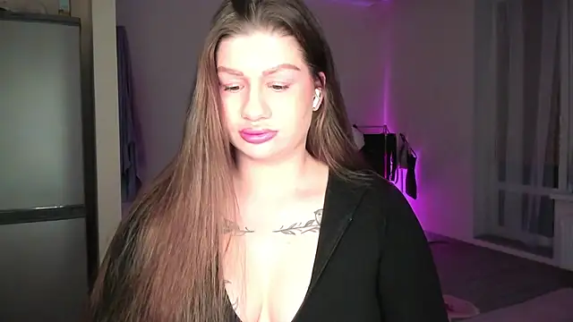 JuicyHelenX online show from 22, 4, 2026