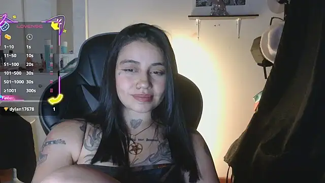 Snapshot of val_bardot chatting on 26, 5, 2026 val bardot online show from 26, 5, 2026