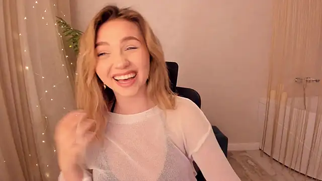 Snapshot of GracefulLook chatting on 18, 1, 2025 GracefulLook online show from 18, 1, 2025