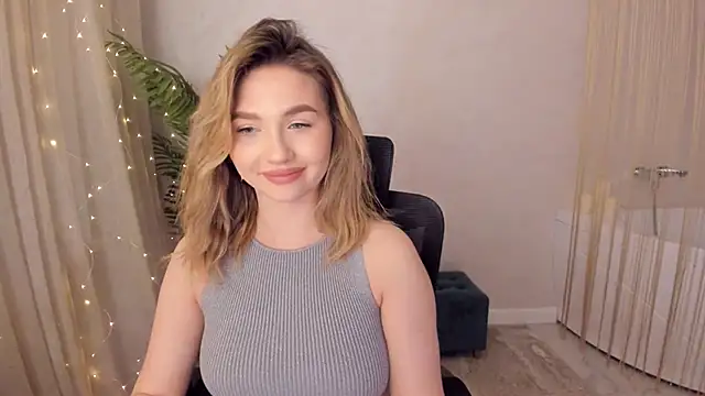 Snapshot of GracefulLook chatting on 18, 1, 2025 GracefulLook online show from 18, 1, 2025