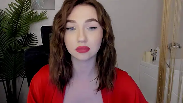 Snapshot of GracefulLook chatting on 15, 2, 2025 GracefulLook online show from 15, 2, 2025