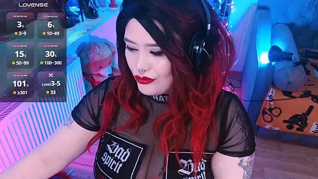 Snapshot of wickedxqueen chatting on 26, 2, 2025 wickedxqueen online show from 26, 2, 2025