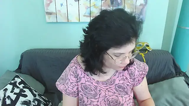 EverlyRays online show from 7, 2, 2025