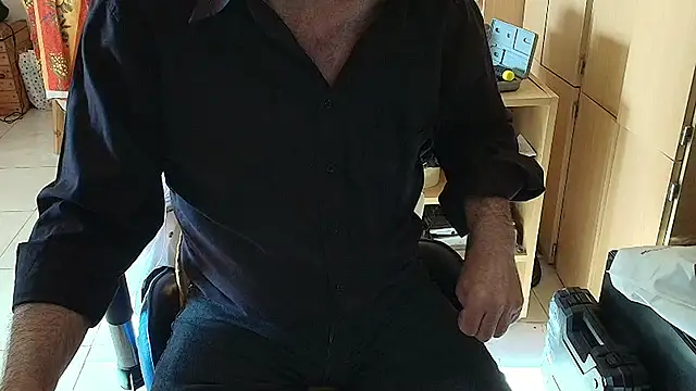 angelgarcia269 online show from 10, 4, 2026