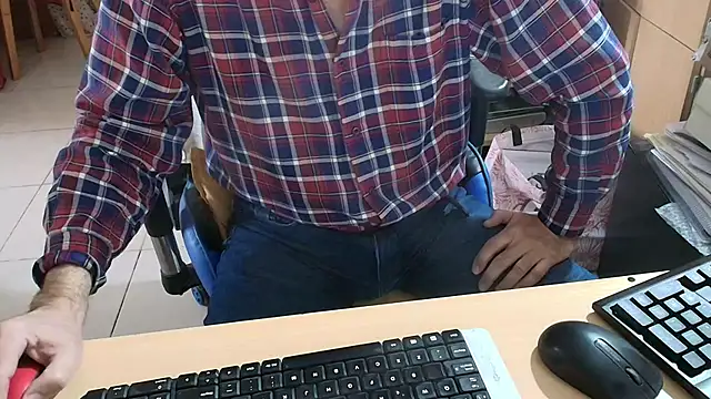 Snapshot of angelgarcia269 chatting on 24, 7, 2026 angelgarcia269 online show from 24, 7, 2026
