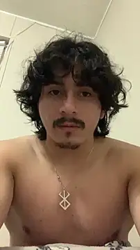 Snapshot of EdgingBalls_ chatting on 10, 11, 2025 EdgingBalls online show from 10, 11, 2025