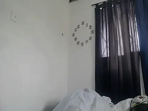 Snapshot of Analbigholes chatting on 1, 11, 2025 Analbigholes online show from 1, 11, 2025