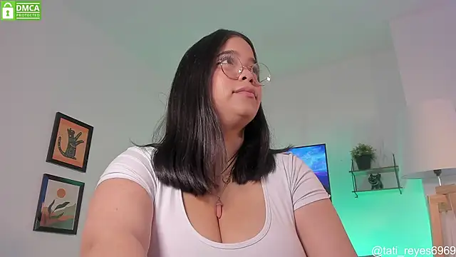 tati reyess online show from 17, 9, 2025