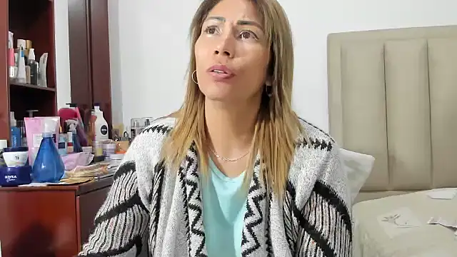 Chloemiller89 online show from 14, 1, 2025