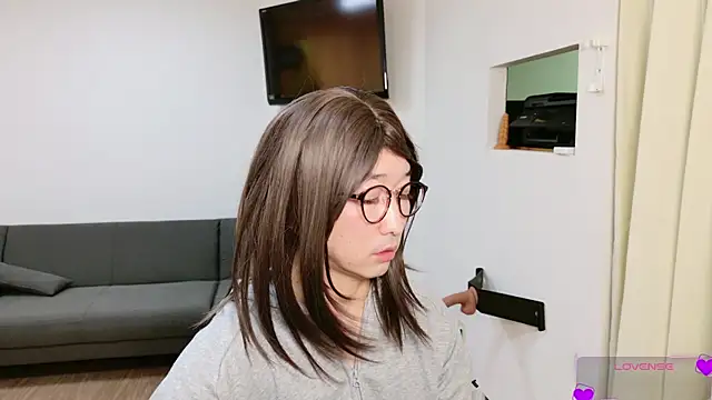 Kanae sweet online show from 5, 1, 2025