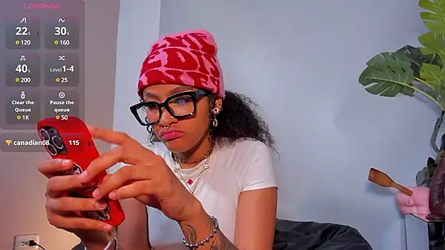 Snapshot of ZENDAMILLER chatting on 23, 3, 2025 ZENDAMILLER online show from 23, 3, 2025
