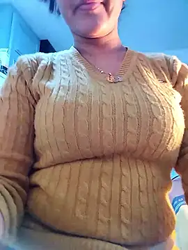 Snapshot of lolo890 chatting on 13, 1, 2026 lolo890 online show from 13, 1, 2026