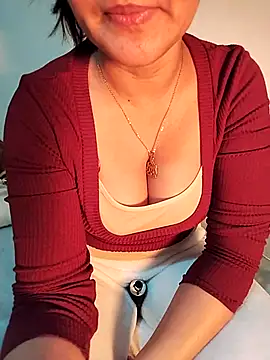 Snapshot of lolo890 chatting on 15, 1, 2026 lolo890 online show from 15, 1, 2026