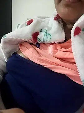 Snapshot of lolo890 chatting on 15, 2, 2026 lolo890 online show from 15, 2, 2026