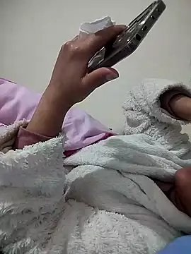 Snapshot of lolo890 chatting on 20, 2, 2026 lolo890 online show from 20, 2, 2026