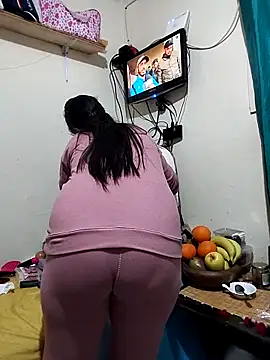 Snapshot of lolo890 chatting on 25, 2, 2026 lolo890 online show from 25, 2, 2026