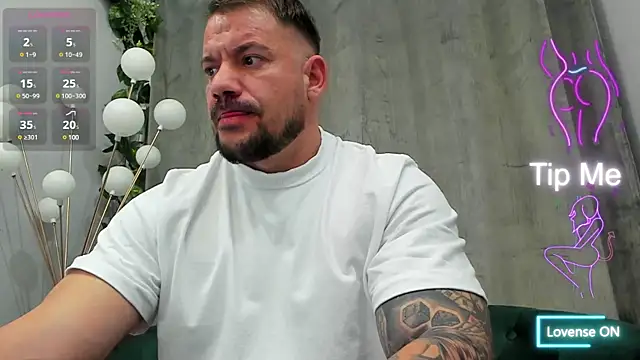 musclemonster31 online show from 16, 3, 2025