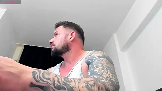musclemonster31 online show from 14, 4, 2026
