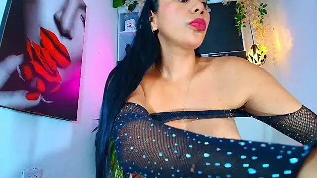 SQUIRT4UMEGAN online show from 17, 3, 2025
