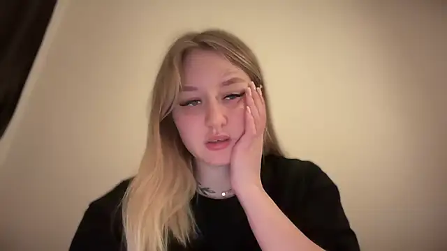 Snapshot of Isabel-Bailey chatting on 4, 12, 2024 Isabel-Bailey online show from 4, 12, 2024