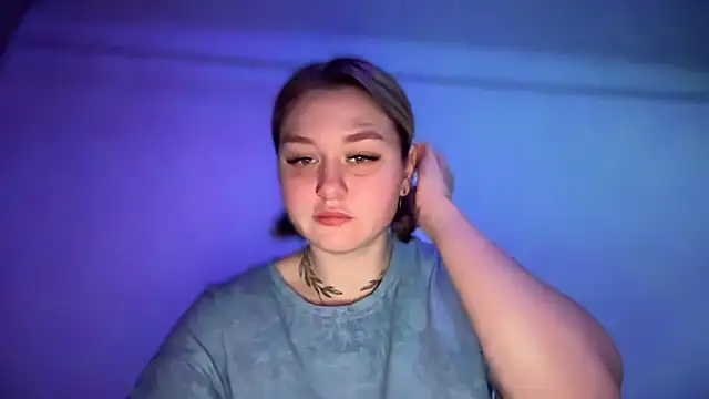 Snapshot of Isabel-Bailey chatting on 21, 10, 2025 Isabel-Bailey online show from 21, 10, 2025