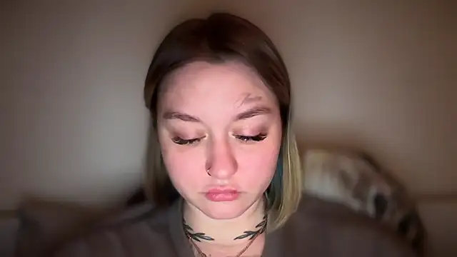 Snapshot of Isabel-Bailey chatting on 11, 11, 2025 Isabel-Bailey online show from 11, 11, 2025