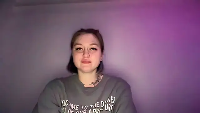 Snapshot of Isabel-Bailey chatting on 18, 11, 2025 Isabel-Bailey online show from 18, 11, 2025