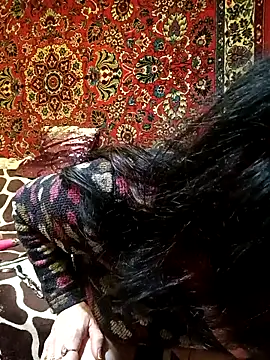 Lovely Lori online show from 17, 2, 2025