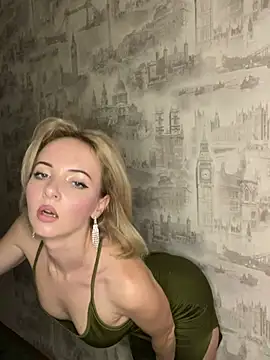 Kristina03 online show from 4, 4, 2026