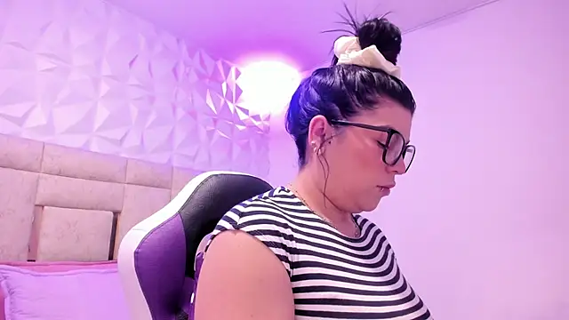 PauletteJ online show from 11, 2, 2026