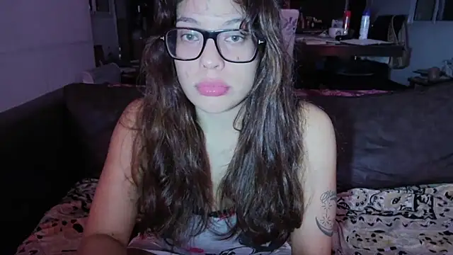 Snapshot of ginakatana chatting on 1, 4, 2026 ginakatana online show from 1, 4, 2026