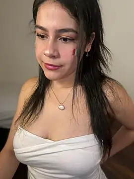 Snapshot of CuteKira7 chatting on 1, 7, 2026 CuteKira7 online show from 1, 7, 2026