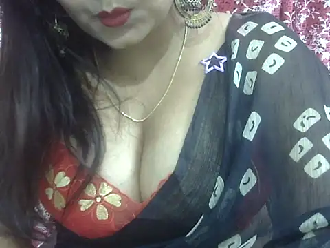 Snapshot of Lusty_Wife1 chatting on 25, 2, 2026 Lusty Wife1 online show from 25, 2, 2026