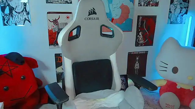 Snapshot of Deadly_Doll chatting on 9, 11, 2025 Deadly Doll online show from 9, 11, 2025