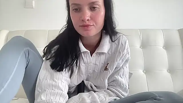 mariemelissah online show from 4, 12, 2025