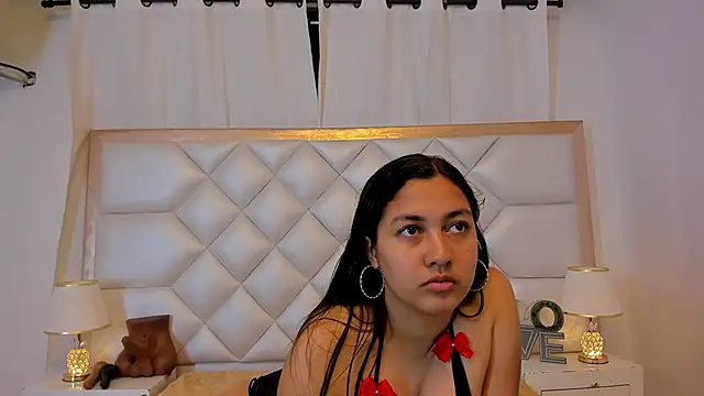 Snapshot of brittany069 chatting on 22, 9, 2025 brittany069 online show from 22, 9, 2025