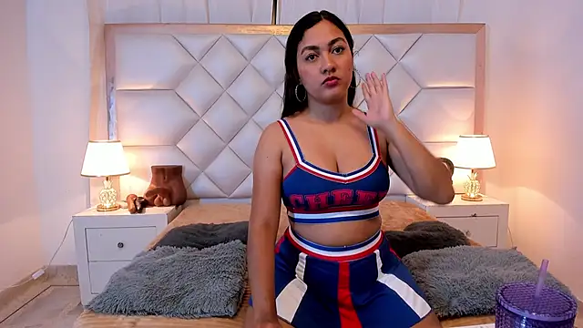 Snapshot of brittany069 chatting on 16, 11, 2025 brittany069 online show from 16, 11, 2025